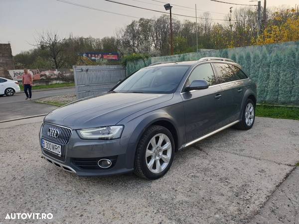 Audi A4 Allroad - 33