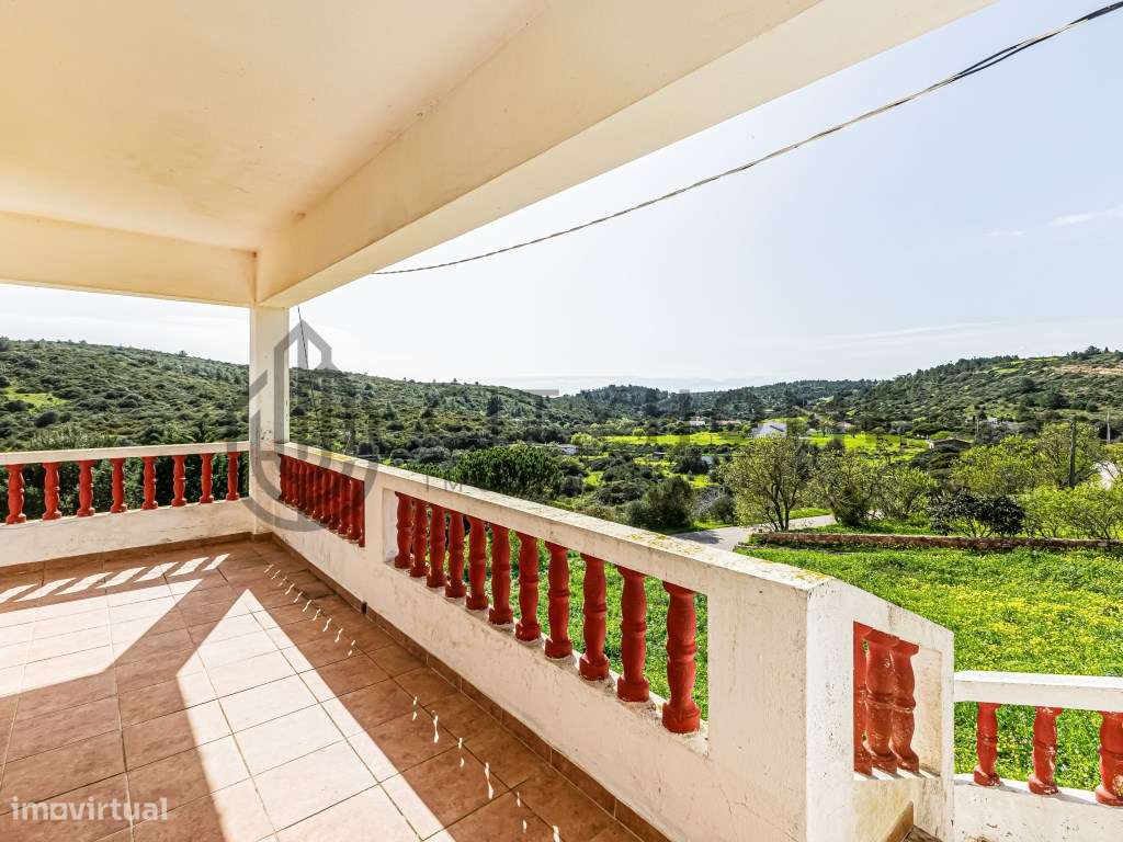 Moradia T3 e Apartamento T2 com Restaurante no Burgau - Grande imagem: 4/50