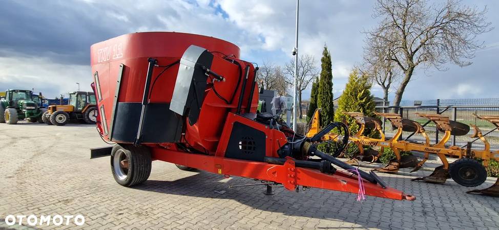 Kuhn EUROMARK TXV11 Wóz paszowy  ścielarka Import Oryginał - 12