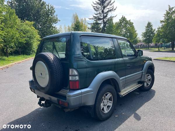 Toyota Land Cruiser KJ90 3.0 TD - 5