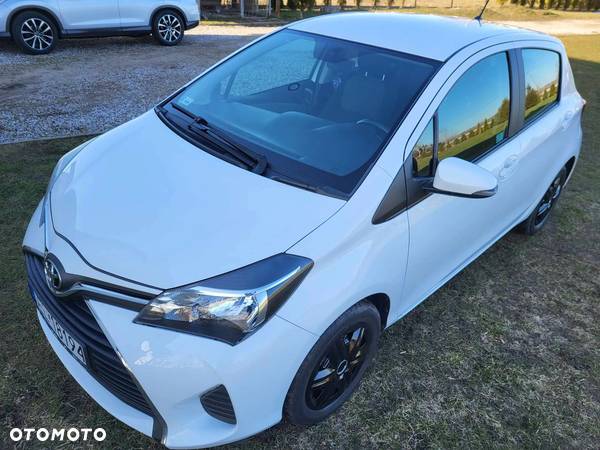 Toyota Yaris 1.33 Active EU6 - 12