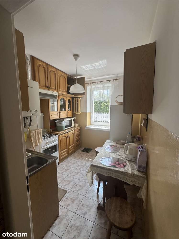 Przestronne 4-pokojowe mieszkanie z balkonem - Pełny obrazek: 4/9