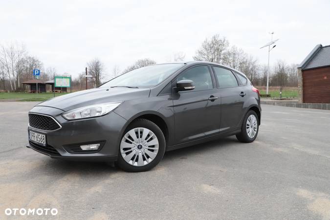 Ford Focus 1.6 Trend - 1