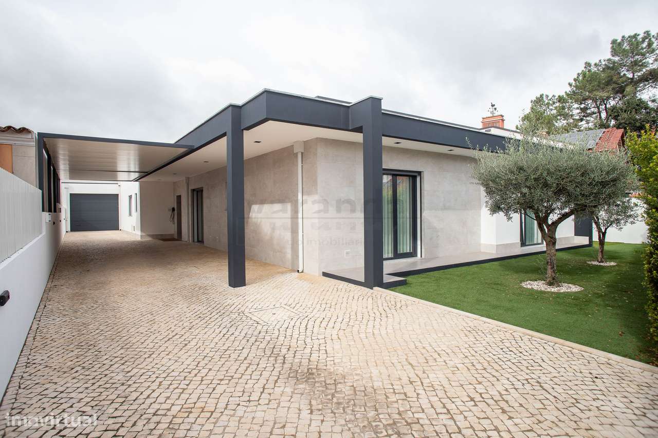 Moradia T4 Térrea, com piscina – Vila Nogueira de Azeitão-34