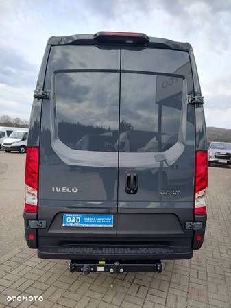 Iveco 35S18HA8 V - 6