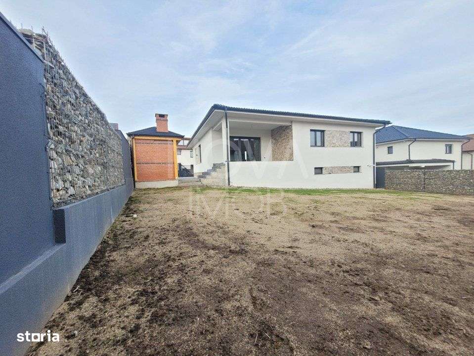 Casa individuala pe un singur nivel cu garaj dublu - Selimbar - Imagine principală: 2/17