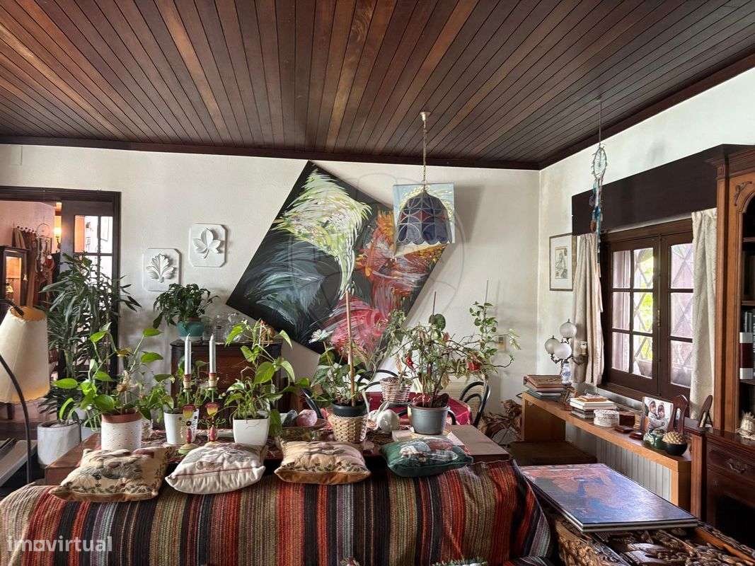 Moradia T6 para venda-12