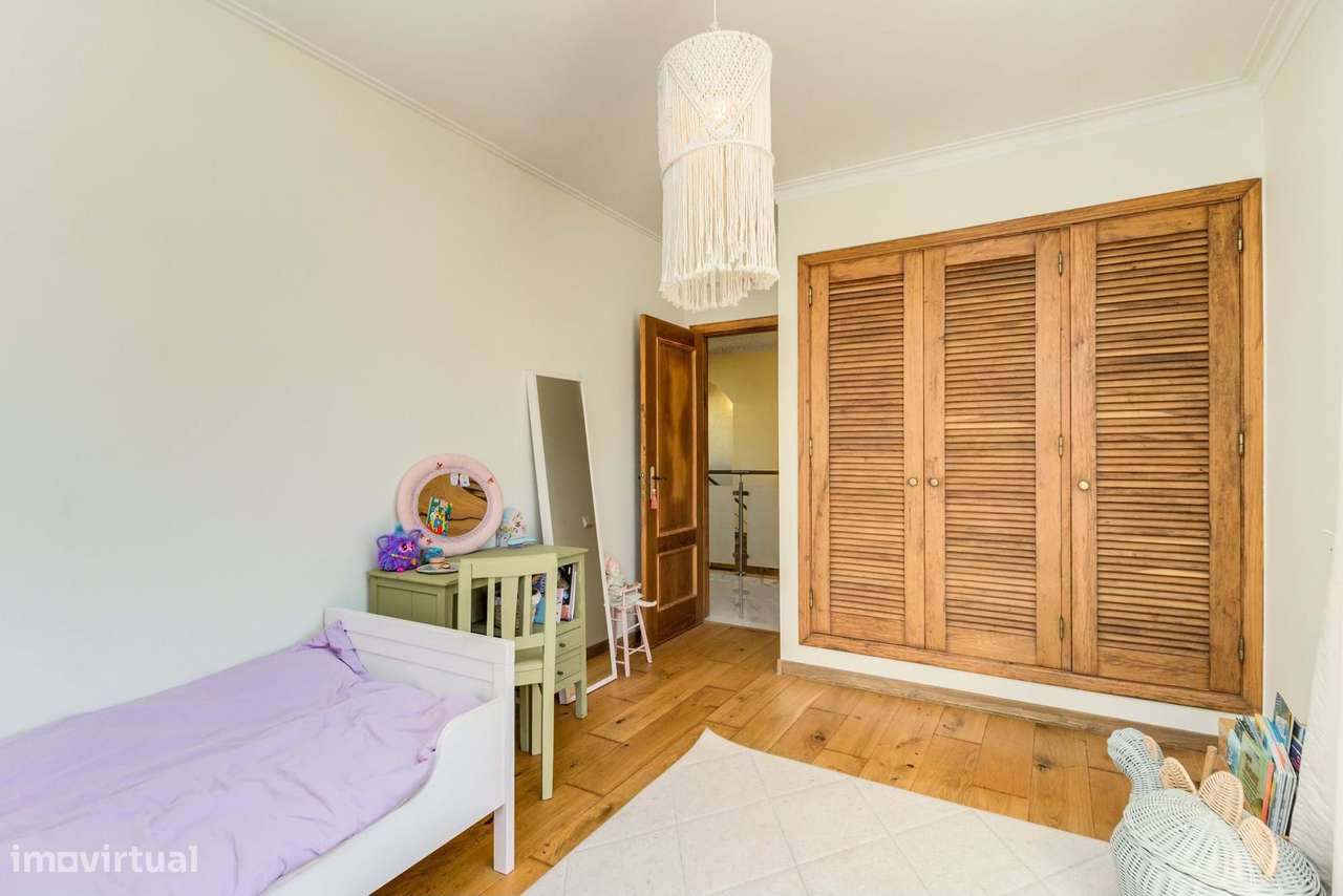 Moradia T6 com Piscina aquecida, Court de Ténis e Jardim na Lourinhã –-15