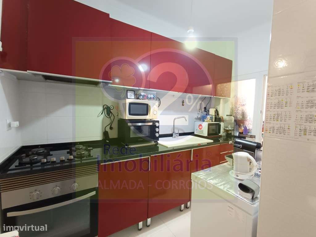 T1, Bem localizado - Grande imagem: 3/12