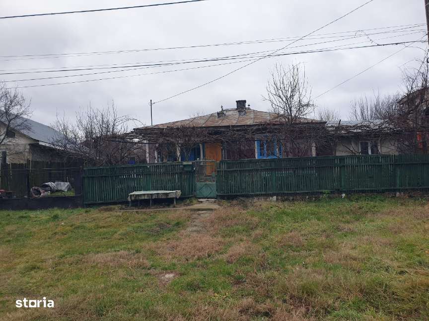 Vulturi ( Vanatori )- IASI – Casă + teren 907 mp- 8.5 km pana in Copou-7