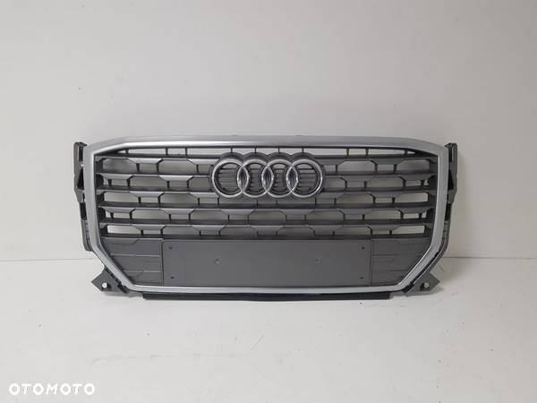 GRILL ATRAPA AUDI Q2 S-LINE 81A853651 STAN IDEALNY - 1