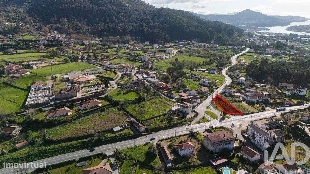 Terreno em Reboreda e Nogueira de 718,00 m2 - Grande imagem: 2/10