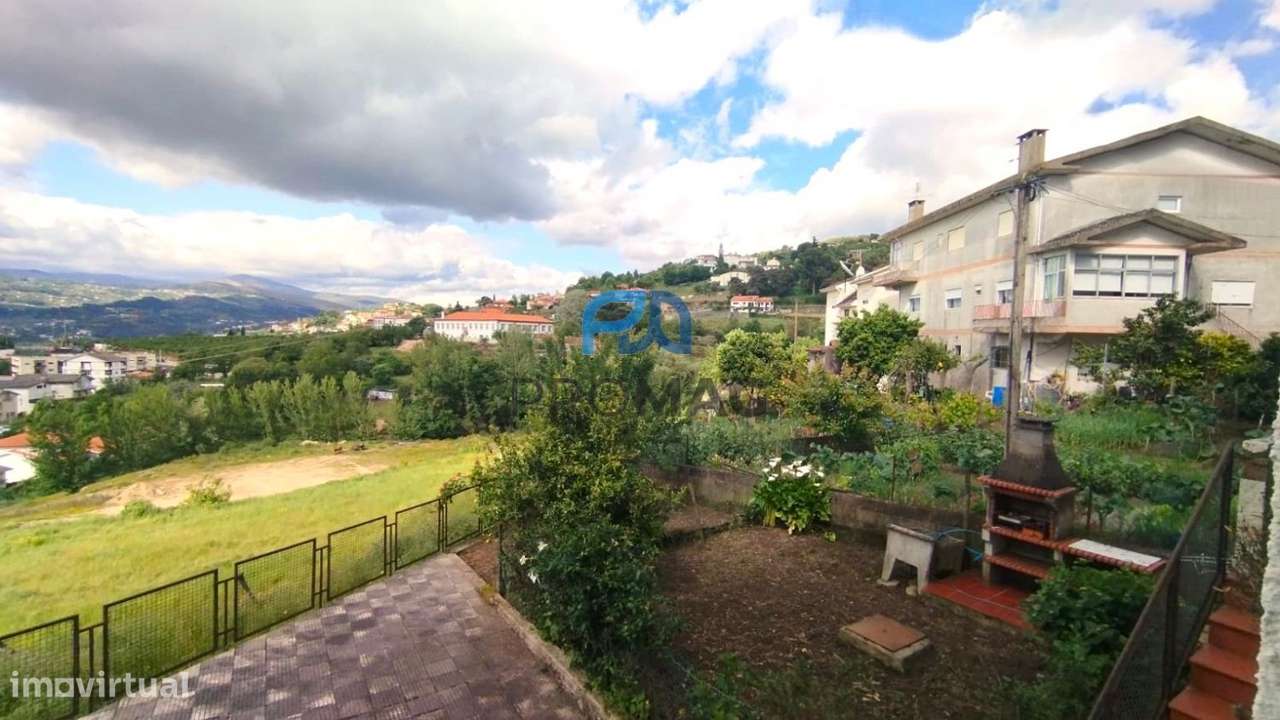 Encantadora Moradia Isolada em Resende-19