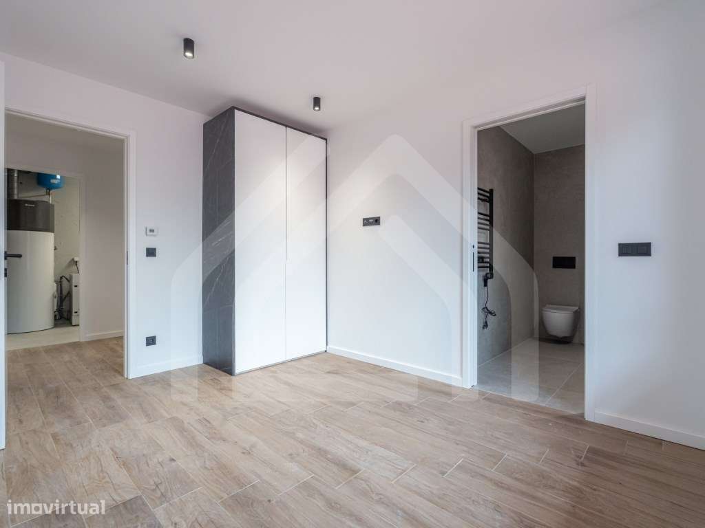 Apartamento T2 | Novo| Quinta da Portela-18
