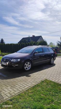 Volkswagen Passat 2.0 TDI Sportline - 1