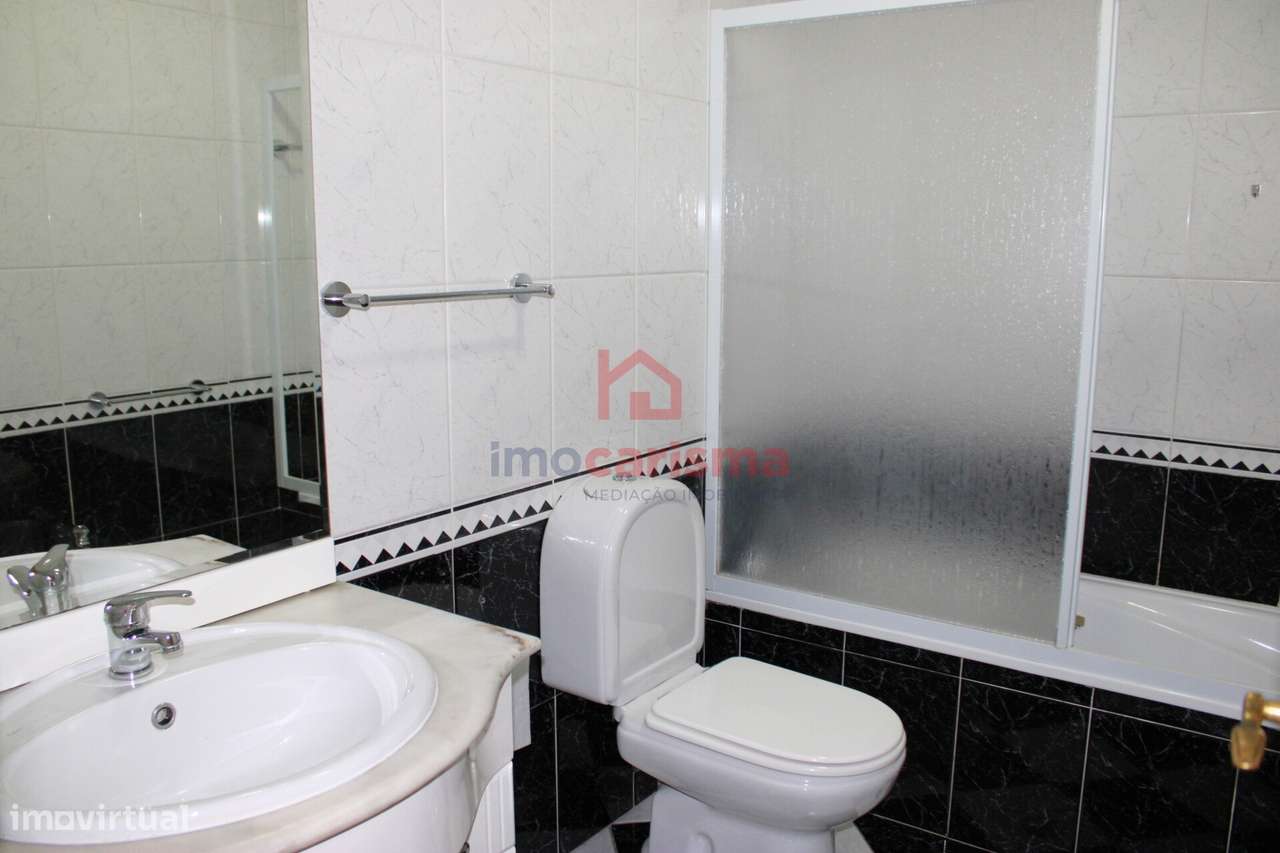 Apartamento T2 em Fermentões, Guimarães-15