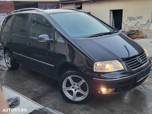 Volkswagen Sharan 2.0 TDI Comfortline - 5