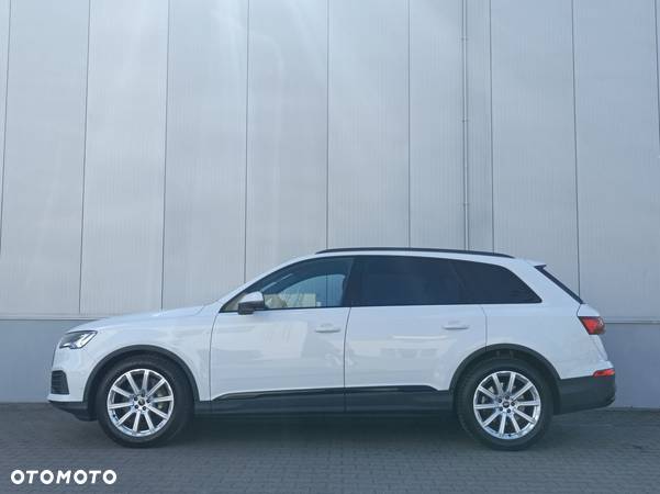 Audi Q7 - 4