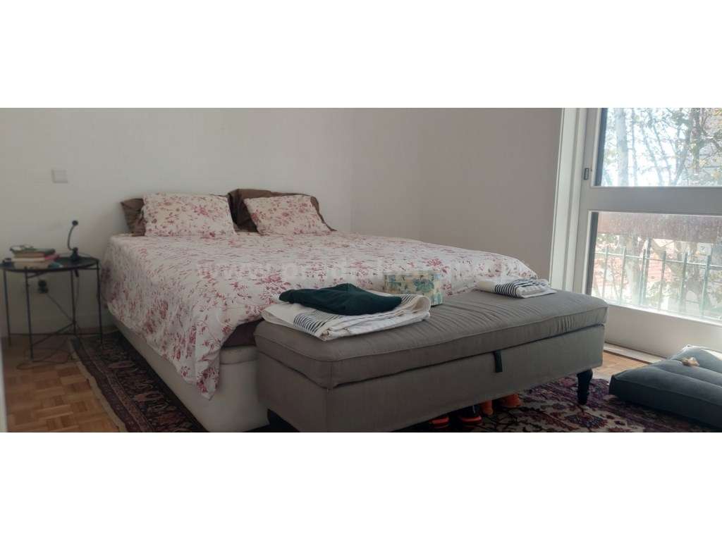 Apartamento T2 na 2ª linha de mar, Foz do Douro - Grande imagem: 4/10