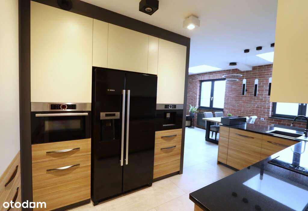 Komfortowy 4 pokoje, 2 łazienki, 4 m-ca postojowe!