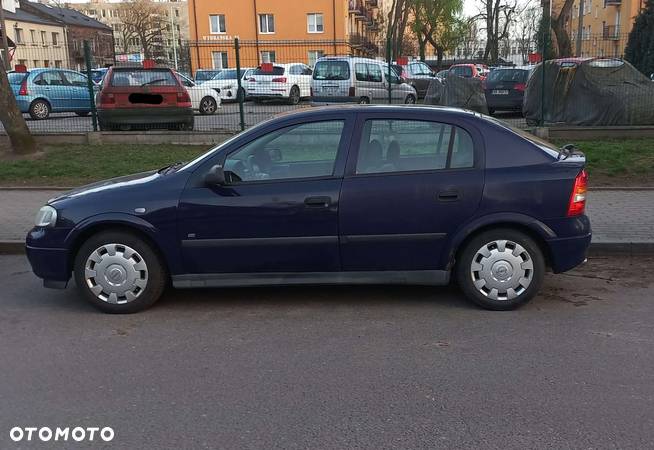 Opel Astra II 1.4 Start - 4