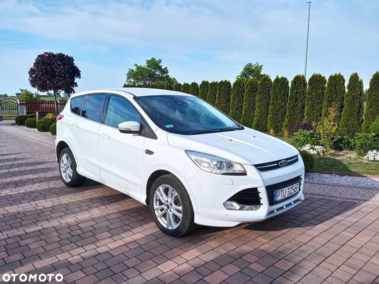 Ford Kuga - 9