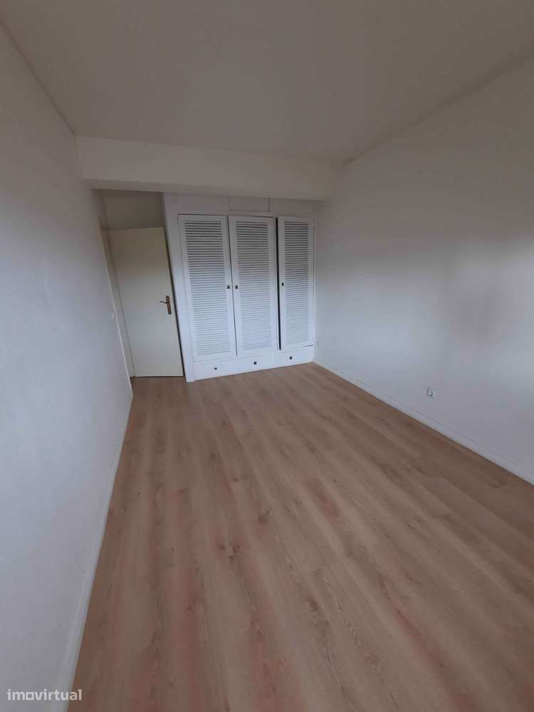 Apartamento T3 com varanda nos Olivais Sul - Grande imagem: 5/10