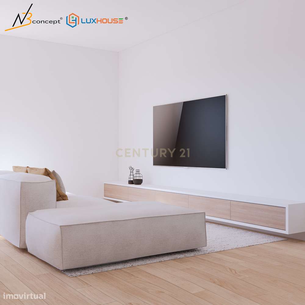 Moradia T4 em banda  com Piscina, Fernão Ferro-28