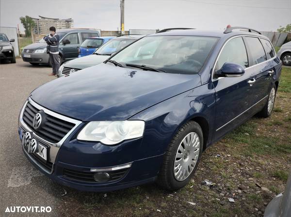 Volkswagen Passat 1.9TDI Comfortline - 1