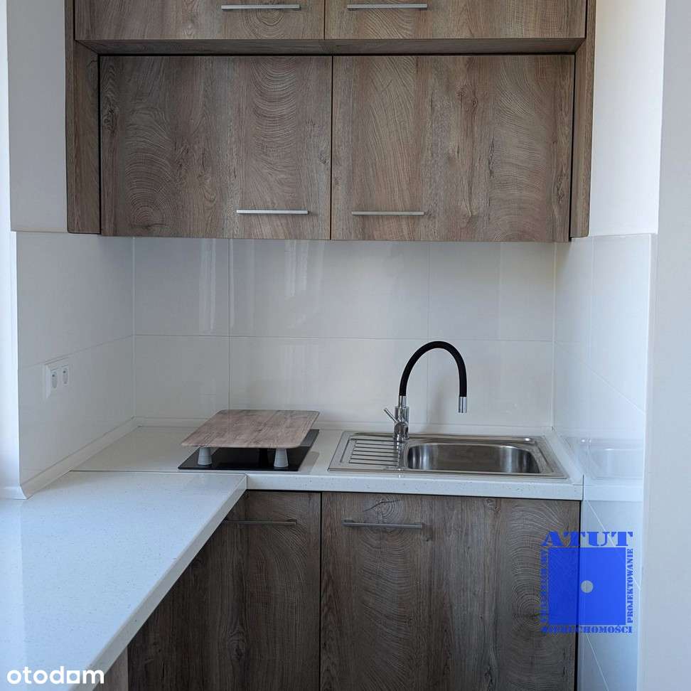 Kawalerka w ocieplonym bloku Zabrze ul. Roosevelta-2