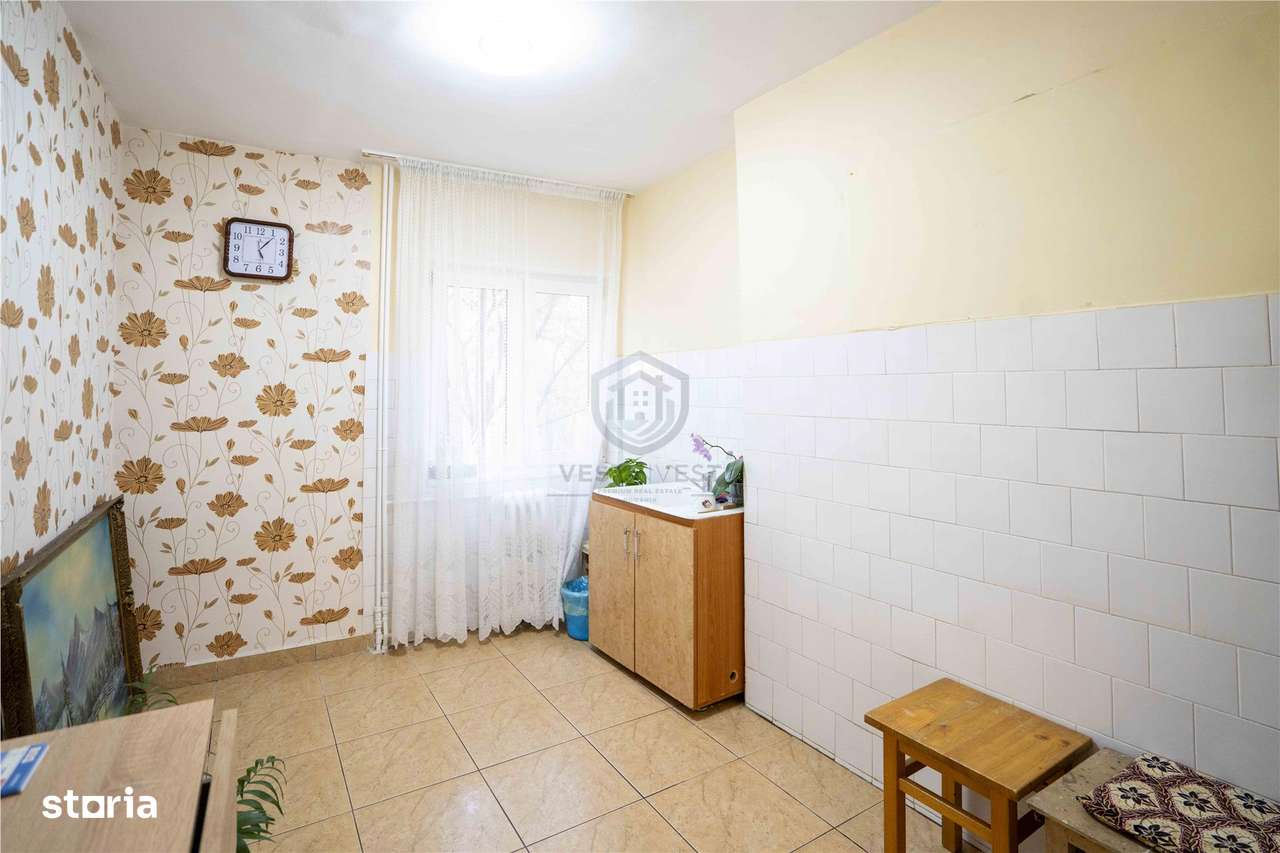 Apartament cu 2 camere, etaj 1, semi-decomandat, Rogerius - Imagine principală: 5/7