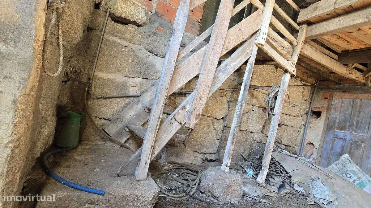 Moradia para Recuperar Aldeia Formosa - Seixo da Beira-24