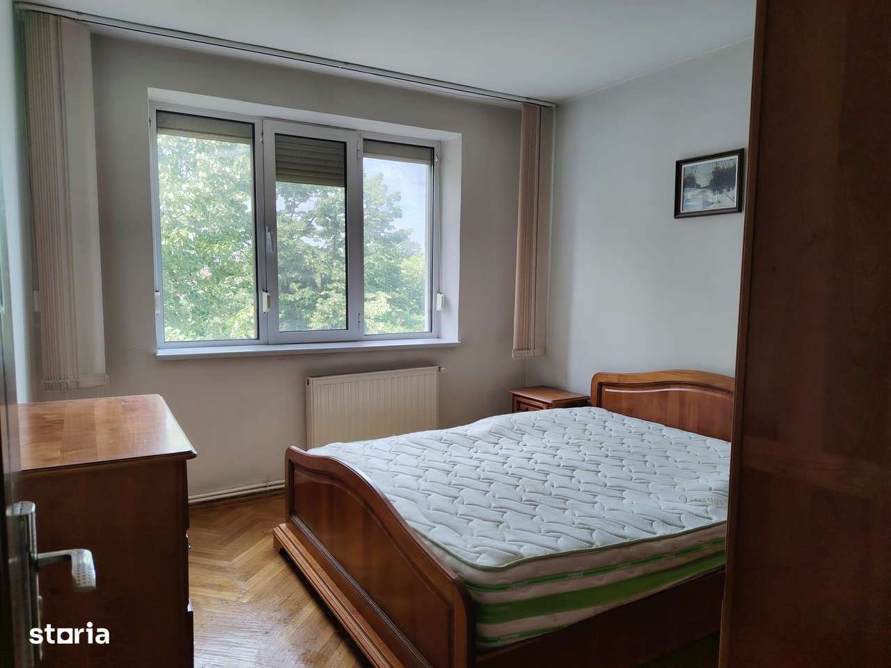 Apartament 3 camere Piata Centrala-8