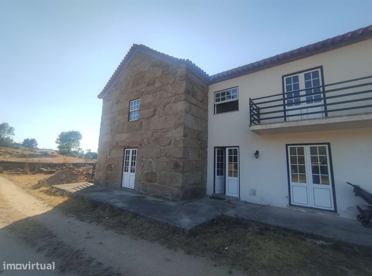 Moradia Isolada T4 Venda em Vila Cortês da Serra,Gouveia - Grande imagem: 4/31