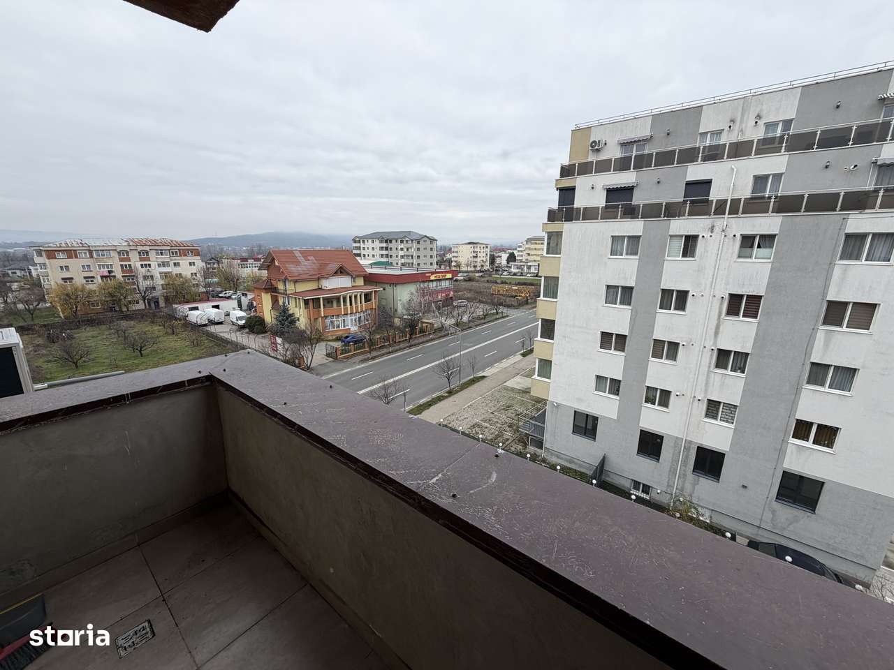 Chirie Garsoniera Mioveni, Bloc Nou, Et4, moderna, mobilata utilata - Imagine principală: 5/16