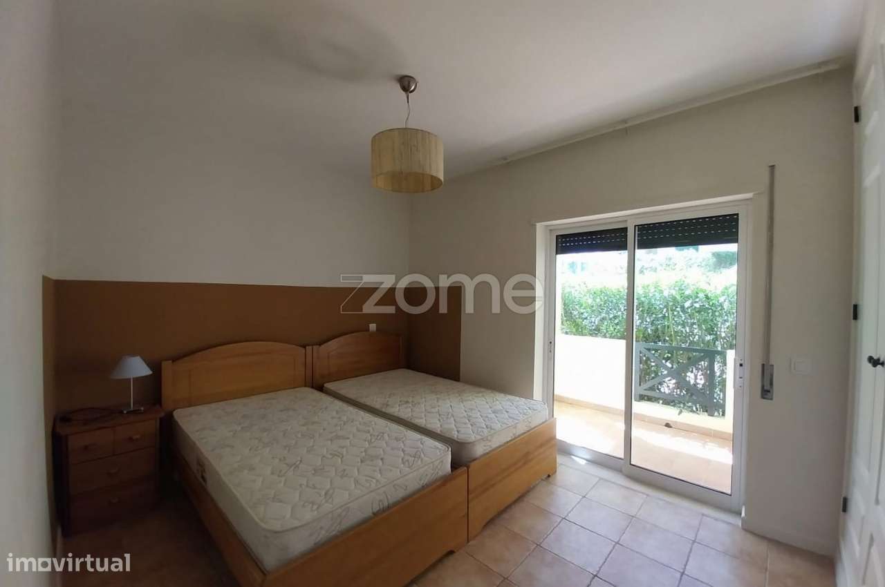 T2 com Terraço e Piscina - Grande imagem: 5/16