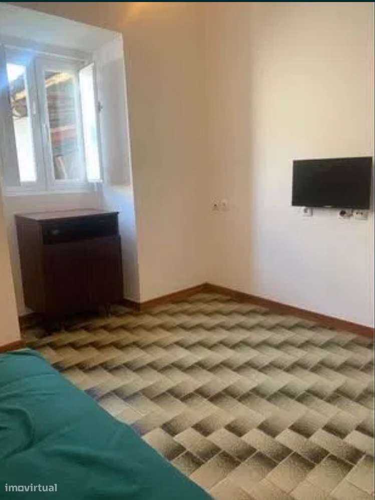 Vivenda no campo
700 € - Grande imagem: 3/10