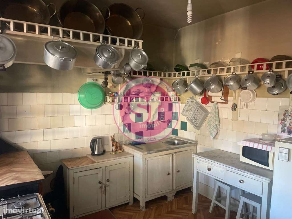 Moradia no centro de Anadia! - Grande imagem: 4/28