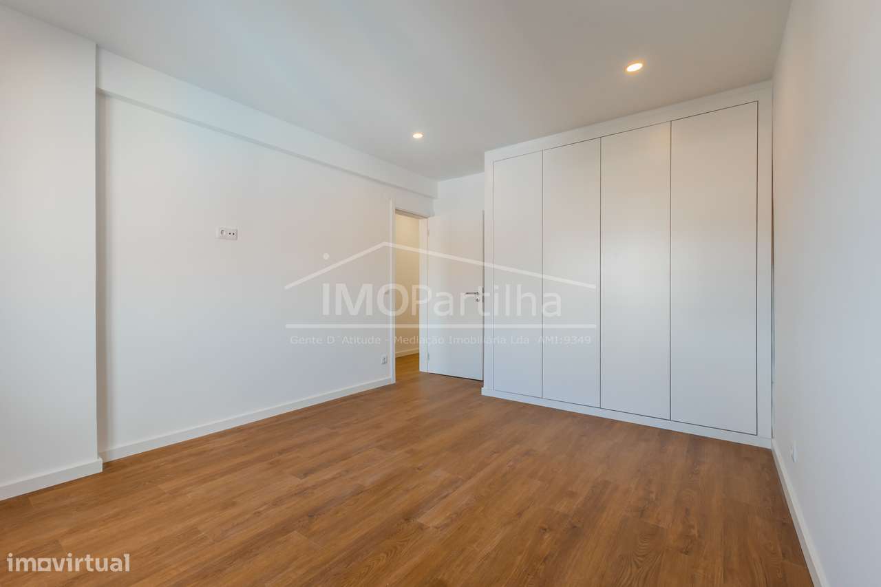 Apartamento T3 Remodelado em Mem Martins - Sintra-10
