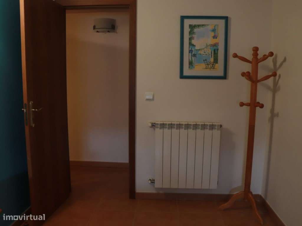 Apartamento T1+2 Duplex, em condomínio fechado, a 2 minutos da praia-33
