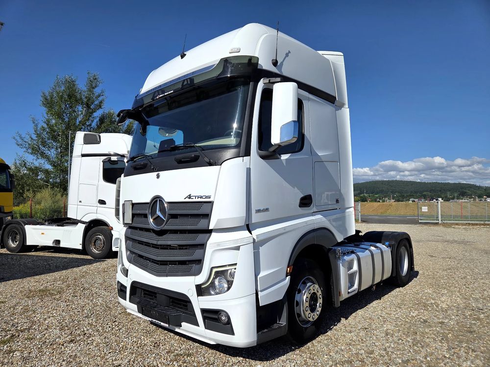 Mercedes-Benz Actros 2022