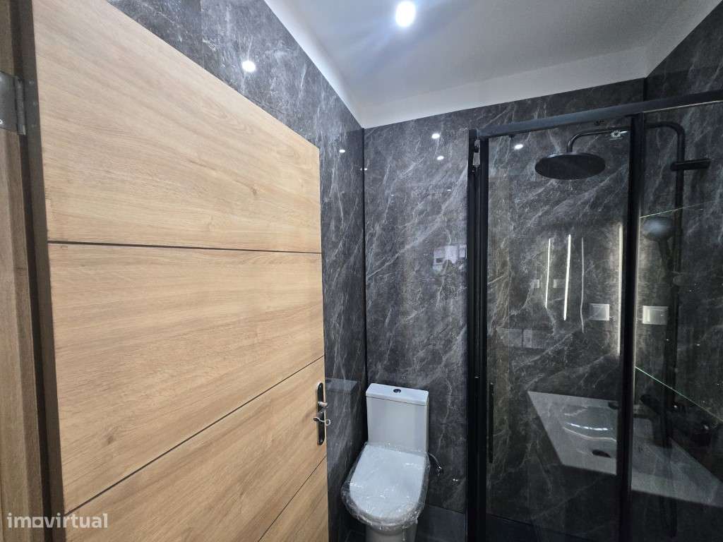 T3 totalmente remodelado (a estrear) | 85 m² | Cacém - zona tranqui...-13