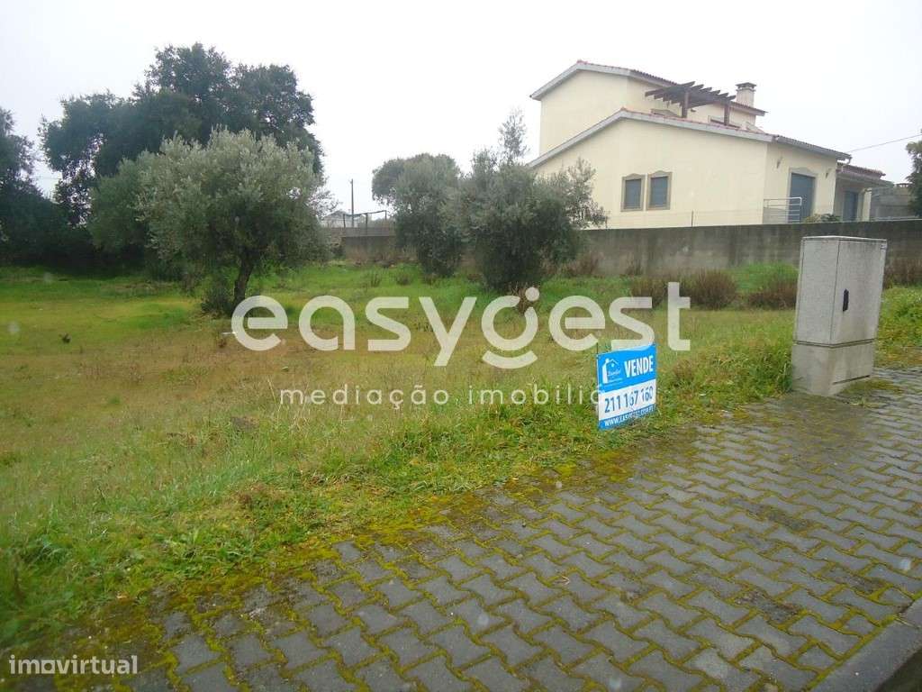 Lote 10 - Terreno Urbano para construção de Moradia Geminada. - Grande imagem: 3/12