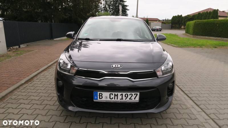 Kia Rio - 2