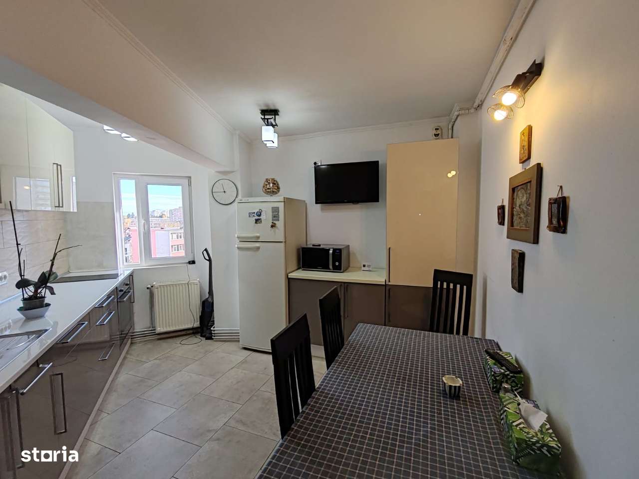 Apartament 2 camere liber la vanzare – Zona Spitalul Județean-9