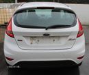 Ford Fiesta de 2011 - 14