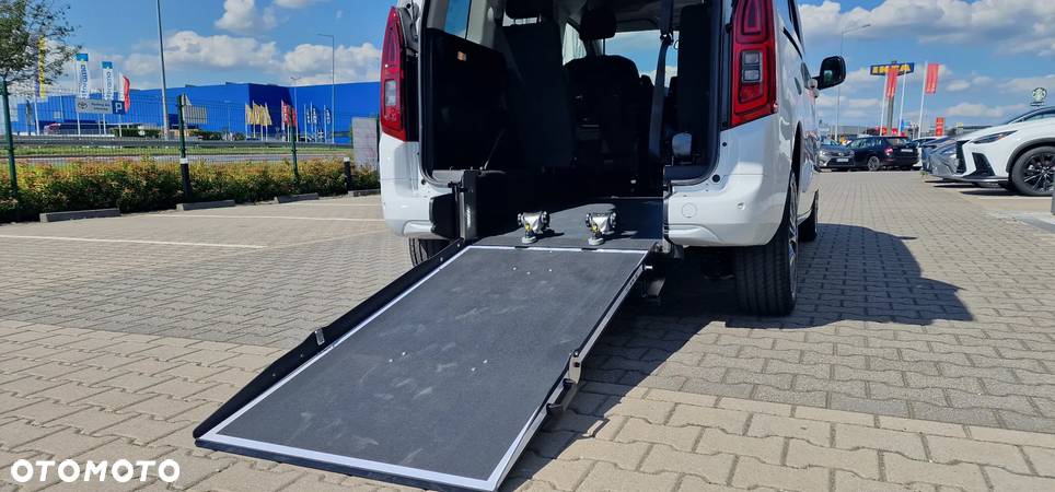 Toyota Proace City Verso 1.5 D-4D Business - 15