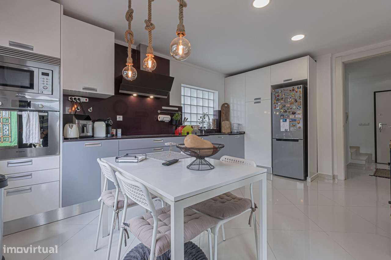 Moradia Isolada T4 c/Garagem em Santo António da Charneca – Barreiro - Grande imagem: 5/20