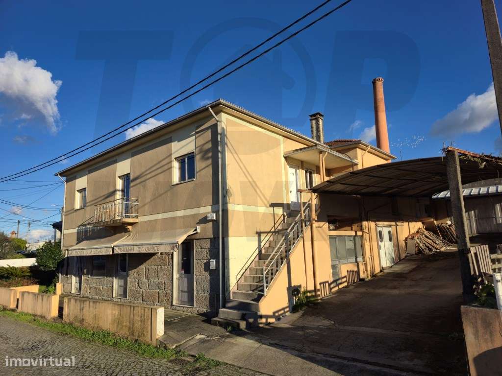 Moradia V5 Isolada com 295 m² de Área Bruta + Terreno de 1456 m² Gr... - Grande imagem: 3/34