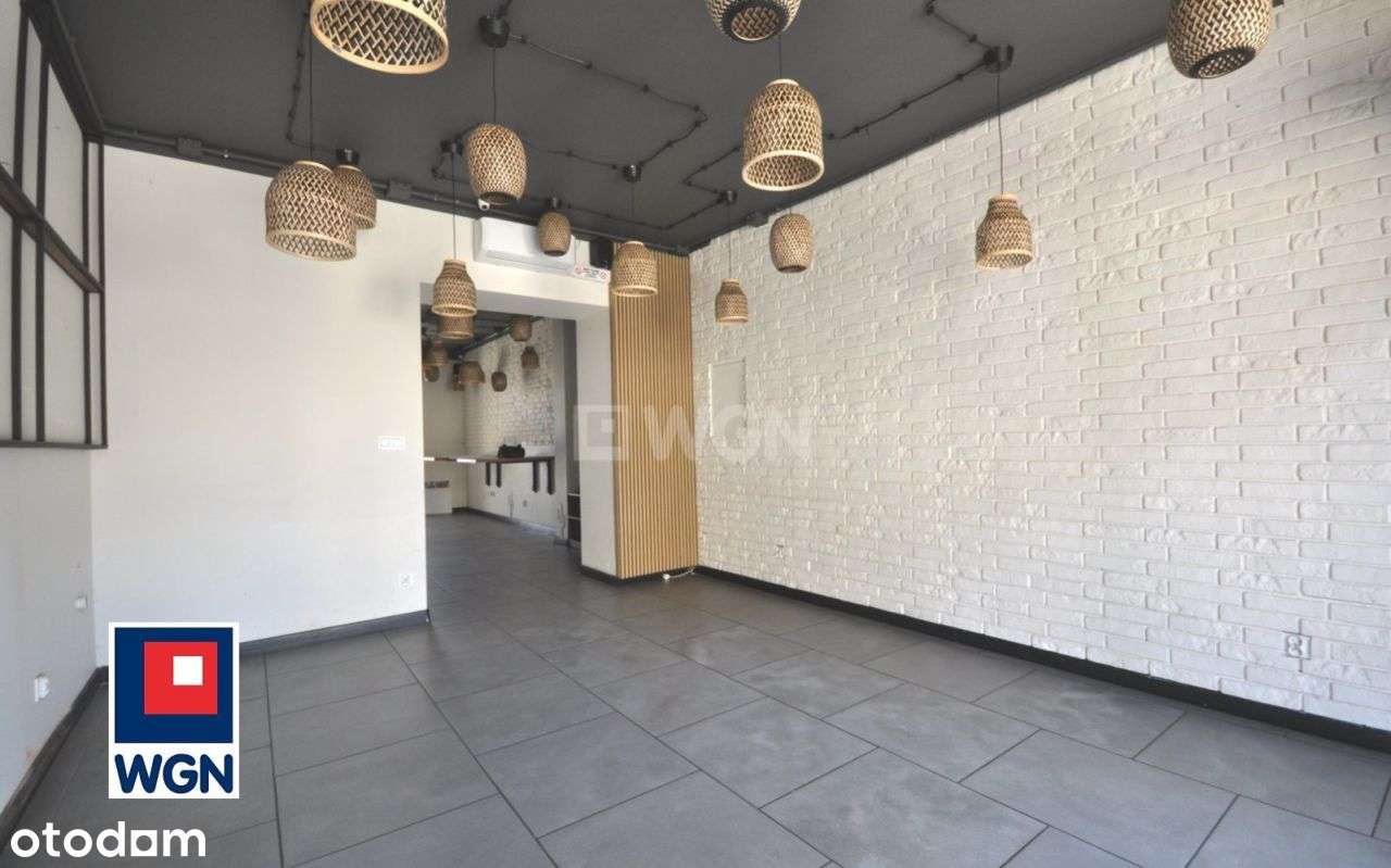 Lokal użytkowy, 73,28 m², Radomsko-4